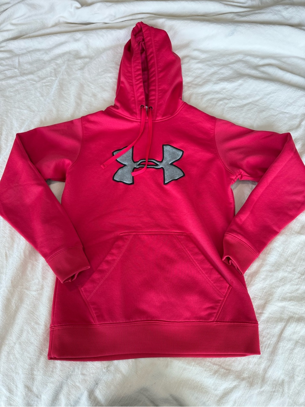 Under Armour Pink Big Logo Appliqué Hoodie Women’s Small Y2K Sportswear